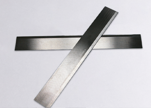 Green sheet cutter